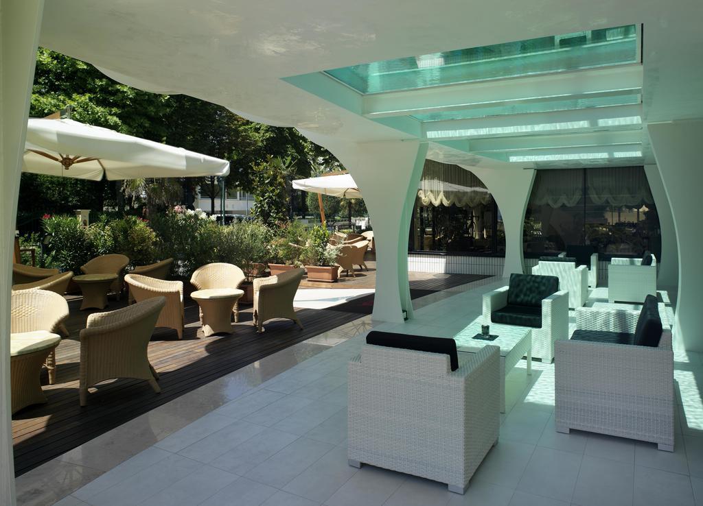 Hotel Boemia Riccione Exterior photo